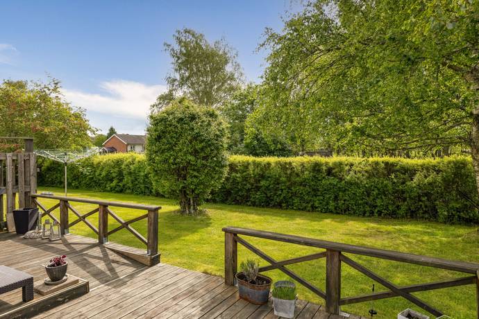 3 rum Parhus på Prästbolsvägen 12 A Fröjered Tidaholms kommun - bild 18