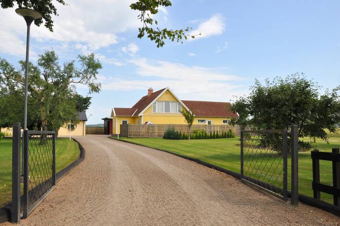 9 rum villa på Ebbarp 74 Skogaby, Laholms kommun - bild 1