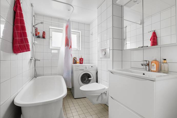 3 rum Lägenhet på Lofotengatan 14, 5 tr Husby Stockholms kommun - bild 4