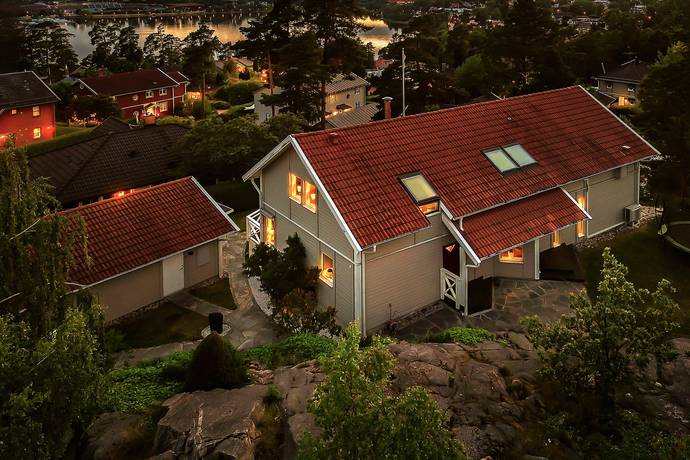 6 rum villa på Jägarstigen 18 Landsnora, Sollentuna kommun - bild 2