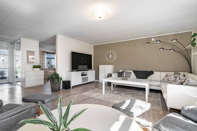 4 rum villa på Bäckvägen 3A Örnsköldsvik, Örnsköldsviks kommun - bild 2