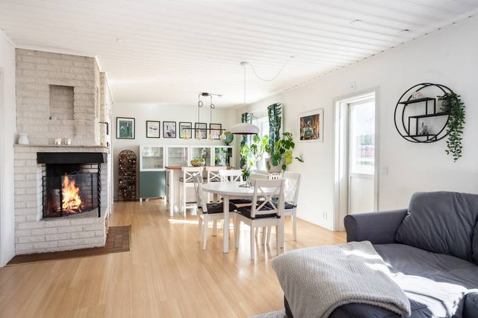 4 rum villa på Västerängsvägen 18B Bålsta - Västerängen, Håbo kommun - bild 5