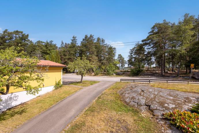5 rum villa på Vårvägen 5 Jakobsberg - Västra, Järfälla kommun - bild 3