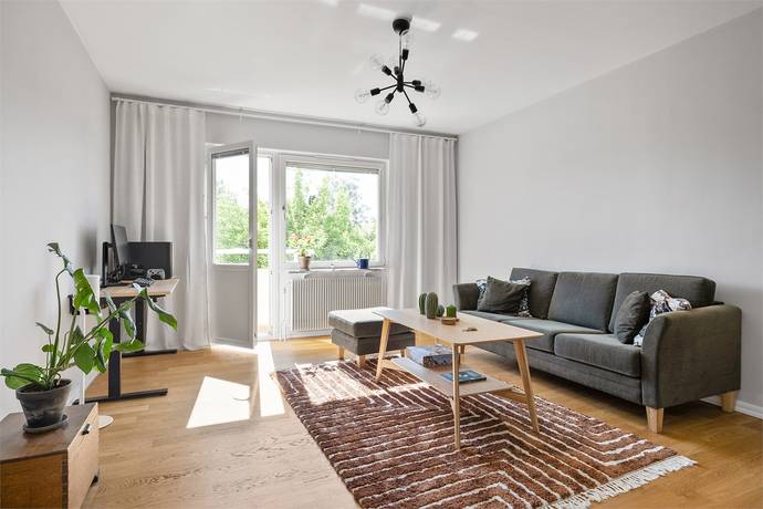 2 rum lägenhet på Tallbacksvägen 24 Fanna, Enköpings kommun - bild 1