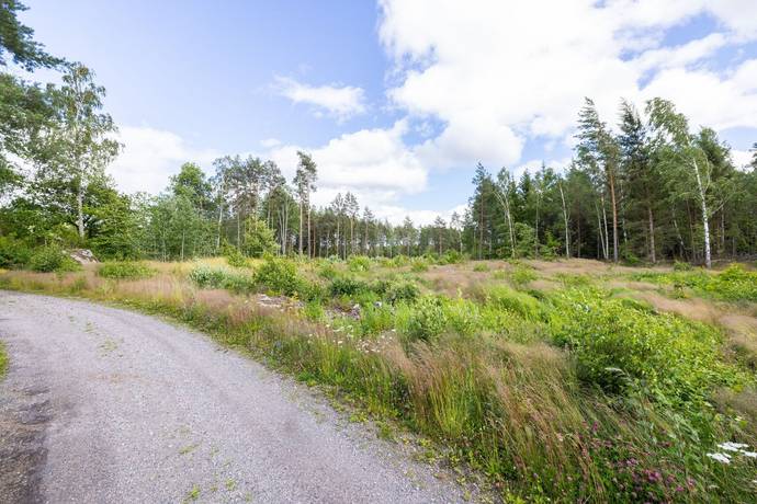 Tomt på Jäders-Ekeby 13 Mora/Sundbyholm Eskilstuna kommun - bild 2