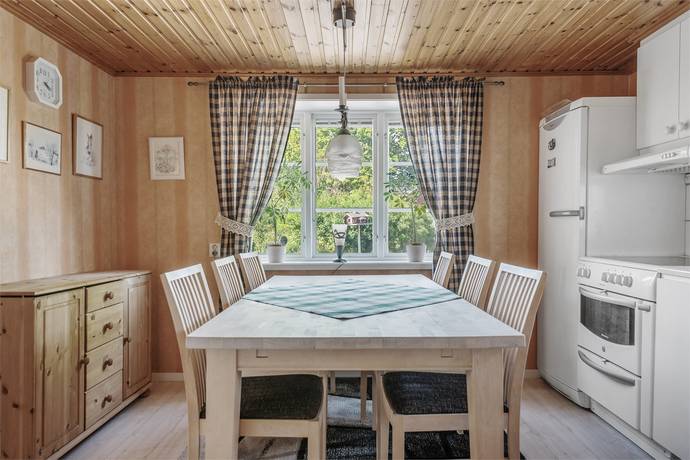 3 rum Gård/skog på Brännängsvägen 3 Bränna Melleruds kommun - bild 14