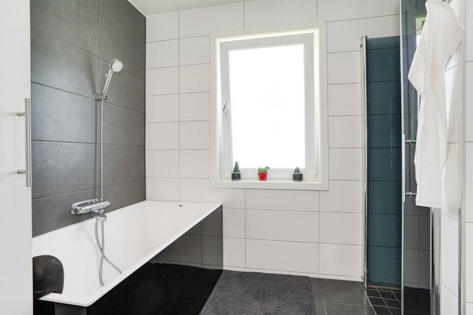 4 rum Villa på Brunnsgatan 9 Oskarström Halmstads kommun - bild 21
