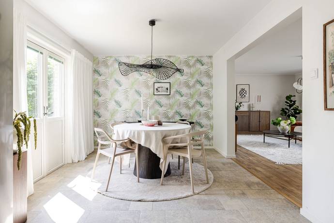 6 rum villa på Djurgårdsvägen 38D Djurgården, Eskilstuna kommun - bild 3