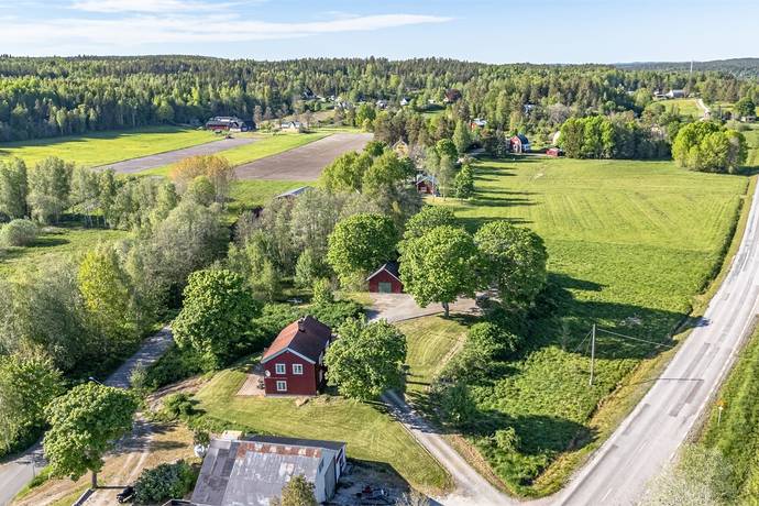 3 rum Gård/skog på Brännängsvägen 3 Bränna Melleruds kommun - bild 44