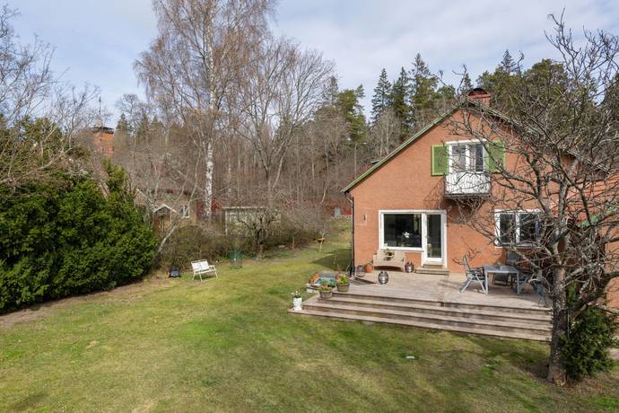 8 rum villa på Sätraängsvägen 78 Skogsvik, Danderyds kommun - bild 1