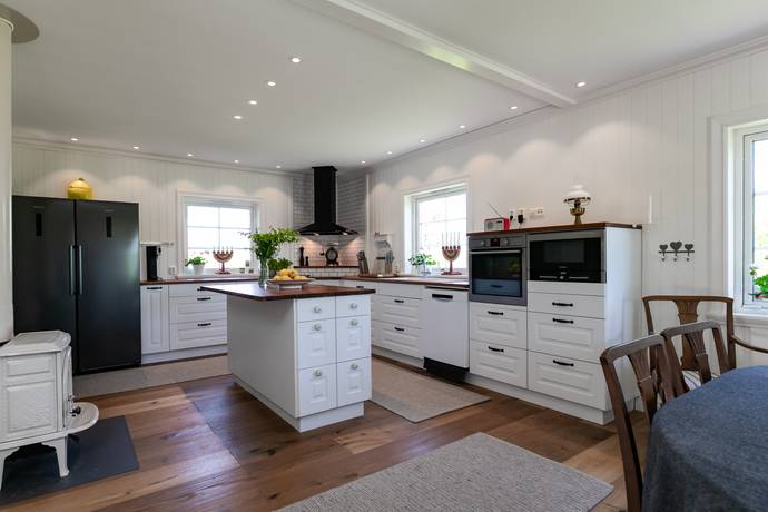 224 m² Villa på Mogetorp 204 Örebro kommun - bild 6