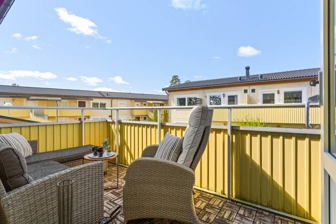 2,5 rum lägenhet på Päronvägen 43 Viksjö Hummelmora, Järfälla kommun - bild 4