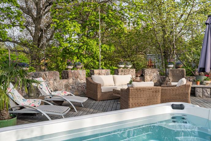 8 rum villa på Dalkarlsvägen 3 Drottningholm, Ekerö kommun - bild 4