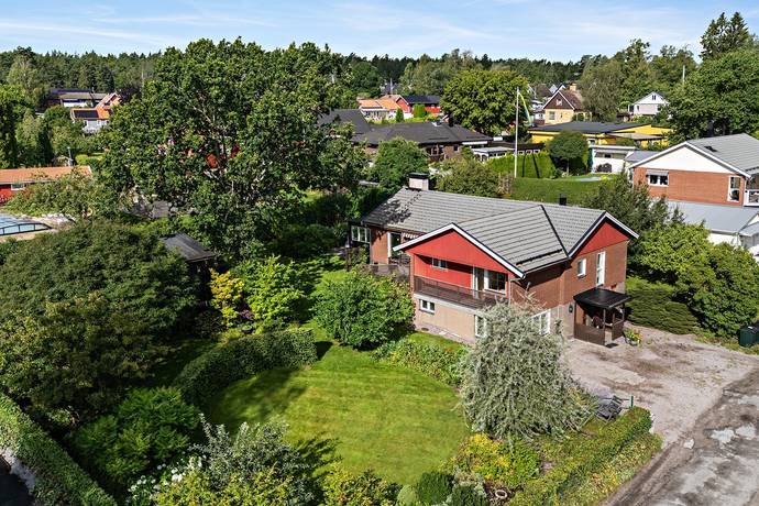 7 rum villa på Holländarevägen 10A Nykvarn, Nykvarns kommun - bild 3