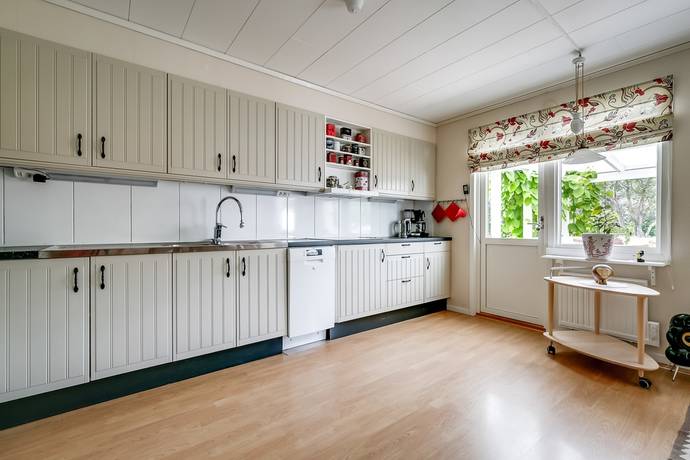 4 rum Par-/kedje-/radhus på Kolstorp 14 Vikbolandet Norrköpings kommun - bild 10