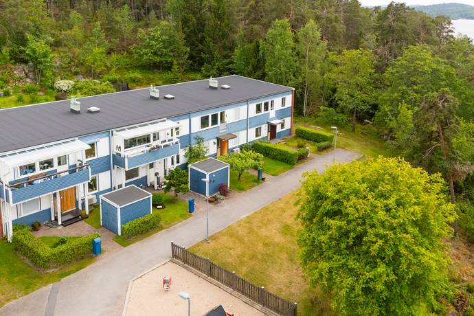 5 rum radhus på Söderholmsgränd 111 Johannesdal, Stockholms kommun - bild 4
