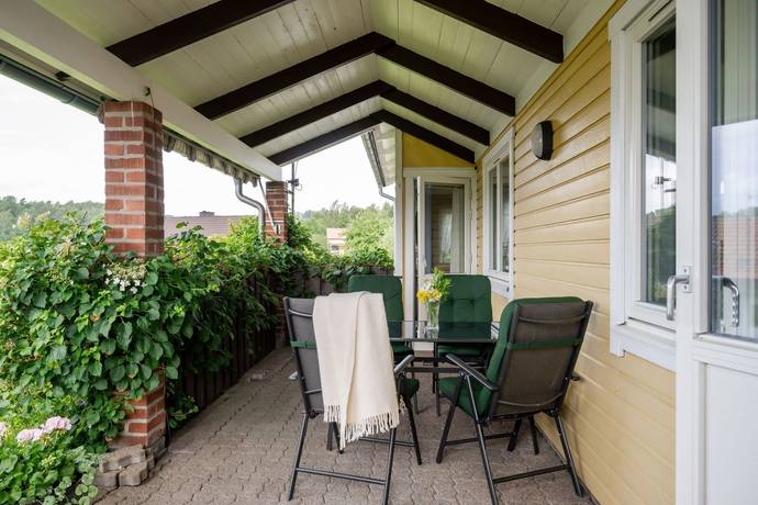 4 rum villa på Assedalsgatan 1 Skene, Marks kommun - bild 3