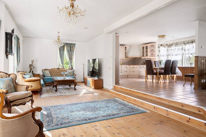 6 rum Villa på Torvhögsvägen 45 Olofstorp Göteborgs kommun - bild 10