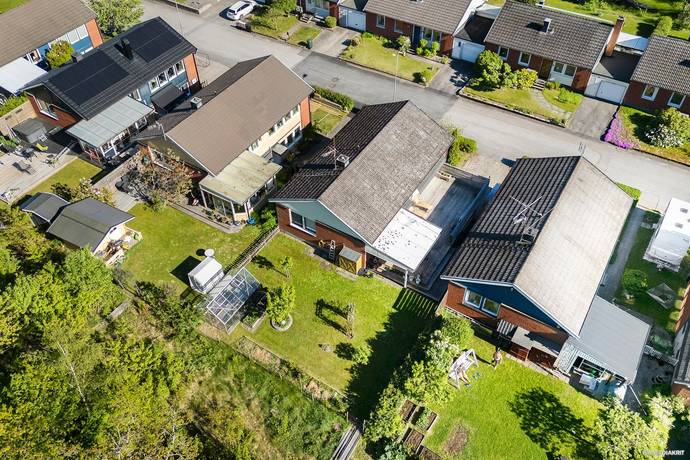 5 rum Villa på Bäckatorpsgatan 74 Hallsberg Hallsbergs kommun - bild 3