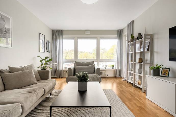 4 rum lägenhet på Gamla Tumlehedsvägen 7 Torslanda - Centralt, Göteborgs kommun - bild 1