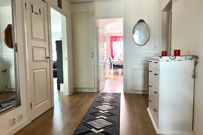 4 rum lägenhet på Skaraborgsgatan 44 A Centrum, Skara kommun - bild 2
