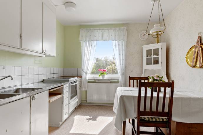3 rum lägenhet på Flintlåsvägen 30 Sollentuna, Sollentuna kommun - bild 3