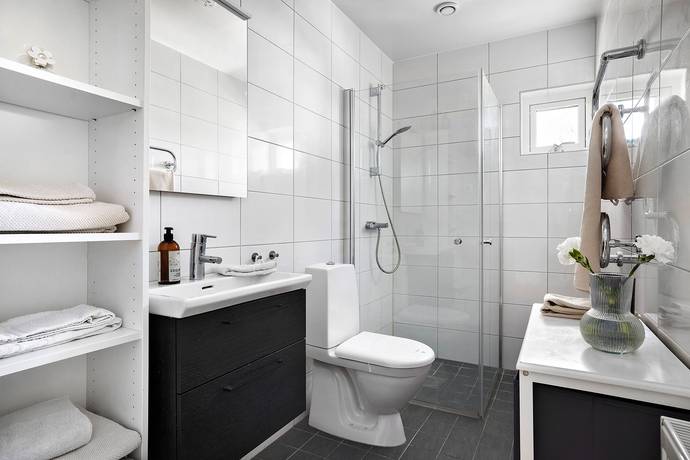 5 rum Radhus på Gyllenstiernas Allé 90  Steninge Slottsby Sigtuna kommun - bild 17