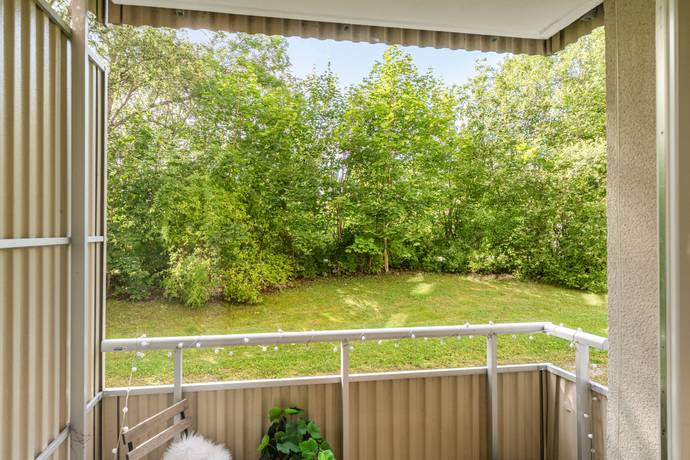 2 rum lägenhet på Järvstigen 5 Bergshamra, Solna kommun - bild 2