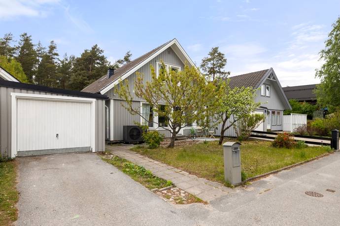 5 rum villa på Mosstigen 35 Sorunda - Sunnerby, Nynäshamns kommun - bild 2