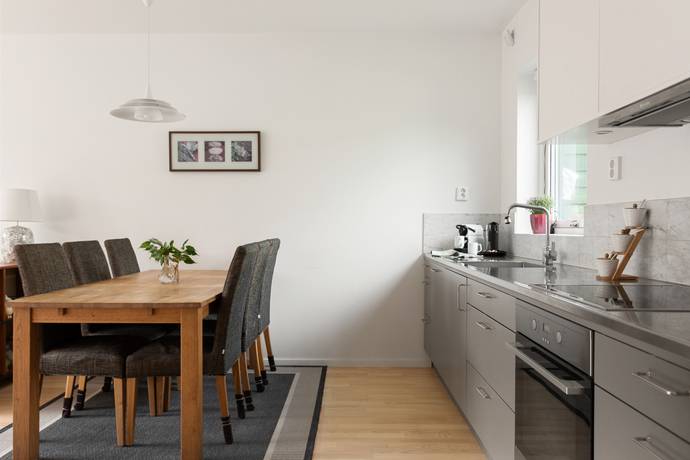 4 rum Radhus på Sällhetsvägen 32 Hässelby Norra Villastad Stockholms kommun - bild 13