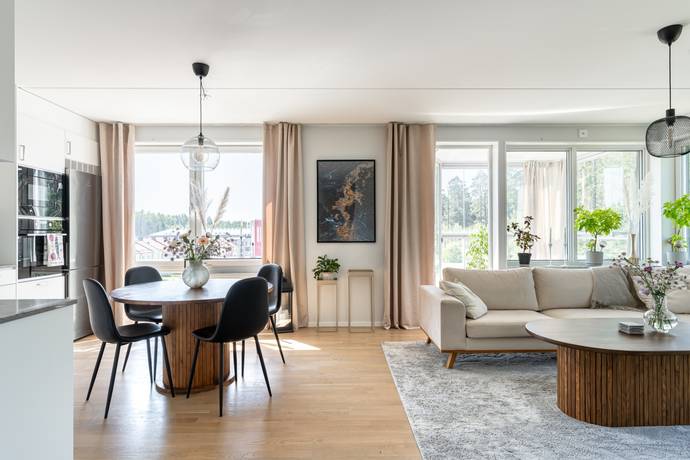 2 rum lägenhet på Strimlusevägen 15 Odlaren, Eskilstuna kommun - bild 2