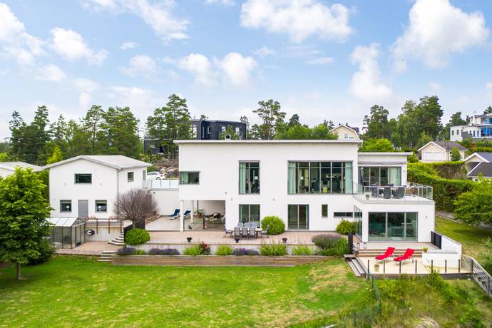 9 rum villa på Himmelsbacken 14 Ingarö - Himmelriket, Värmdö kommun - bild 2