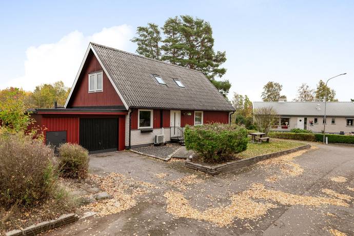 Sparres väg 16, Strålsnäs, Boxholms kommun