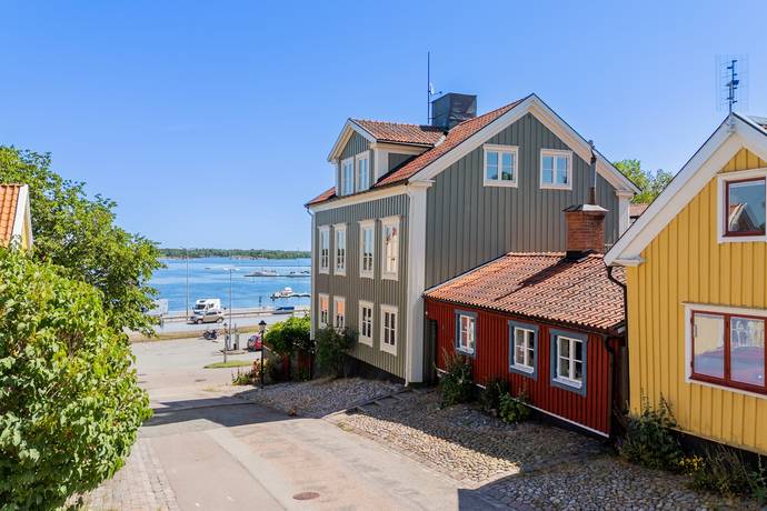 3 rum villa på Båtsmansgatan 7 Gamla Öster, Västerviks kommun - bild 1