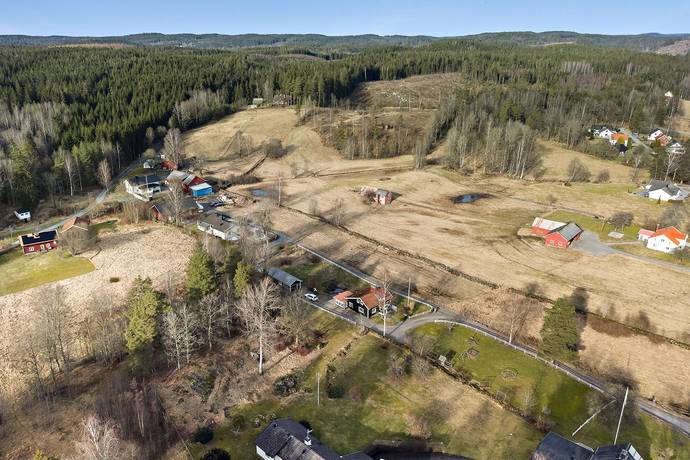 6 rum villa på Granhällvägen 9 Hyssna, Marks kommun - bild 1