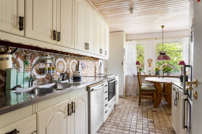 6 rum Villa på Hemmansvägen 15 Viksjö Järfälla kommun - bild 6