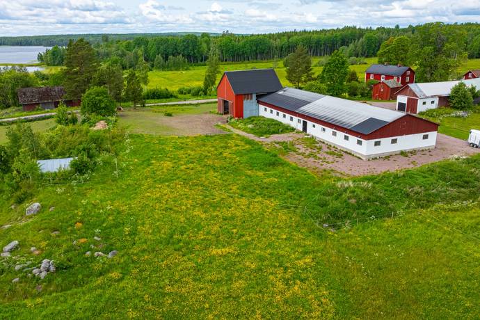 9 rum Gård utan jordbruk på Flatvik 610  Flatvik Karlstads kommun - bild 38