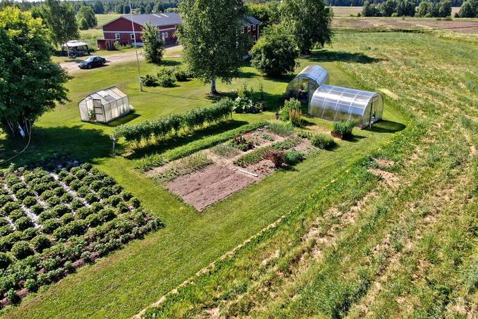 4 rum gård med jordbruk på Kärrbäck 21 Lappträsk, Haparanda kommun - bild 3