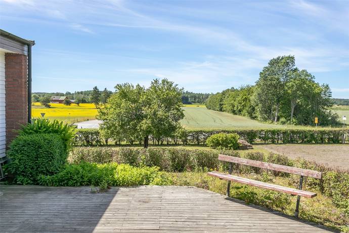 7 rum villa på Kyrkbyvägen 28 Bro - Håbo-tibble, Upplands-Bro kommun - bild 4