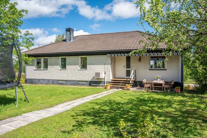 8 rum Villa på Nykarlebyvägen 39 Centralt Sollefteå Sollefteå kommun - bild 4