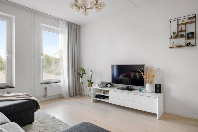 3 rum Lägenhet på Arvid Tydéns Allé 26 Huvudsta - Ingenting Solna kommun - bild 10