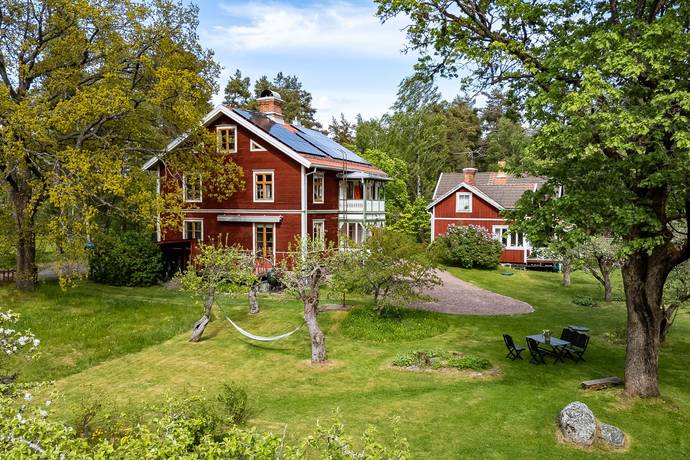 Önsbacken 13, Korsgården, Falu kommun