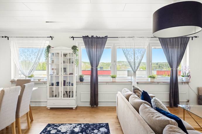 5 rum Radhus på Storskiftesvägen 22 Botkyrka -  Alby Botkyrka kommun - bild 19