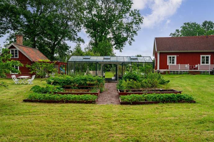 11 rum villa på Kyrkbacken 2 Bälinge, Uppsala kommun - bild 2