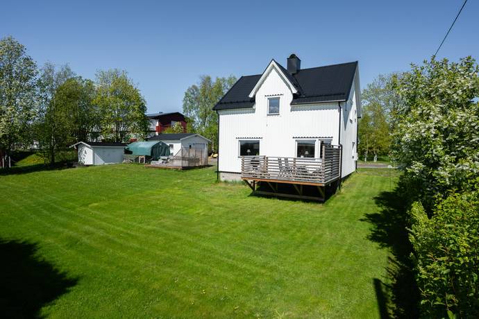 5 rum Villa på Nya Söråkersgatan 6 Söråker Timrå kommun - bild 2