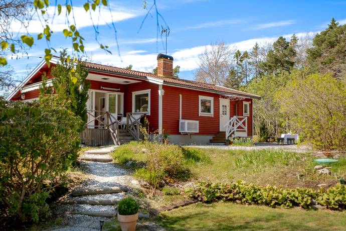 5 rum Vinterbonat fritidshus på Orrspelsvägen 12 Saltarö Värmdö kommun - bild 2