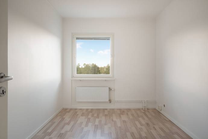 4 rum Lägenhet på Rågvägen 7, 7tr Hallunda Botkyrka kommun - bild 9