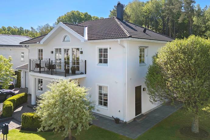 7 rum Villa på Myggvägen 22 Adolfsberg Örebro kommun - bild 20