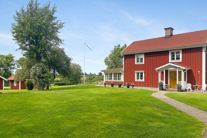 3 rum villa på Lybby 303 + Lybby 502 Östansjö, Hallsbergs kommun - bild 1