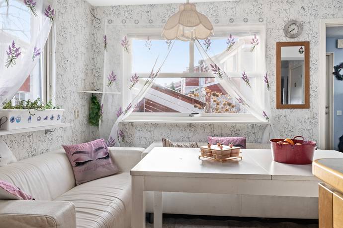 5 rum Radhus på Västergården 101 Västergården Vallentuna kommun - bild 12
